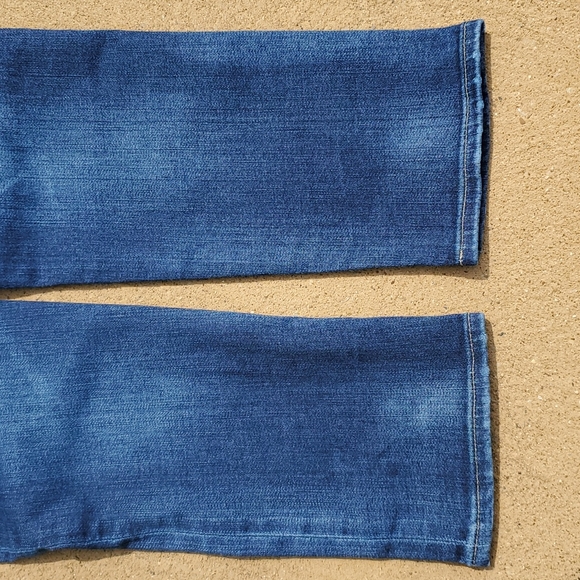 American Eagle Extreme Flex Slim Medium Wash Jeans Size 26 X 28. - Picture 4 of 11